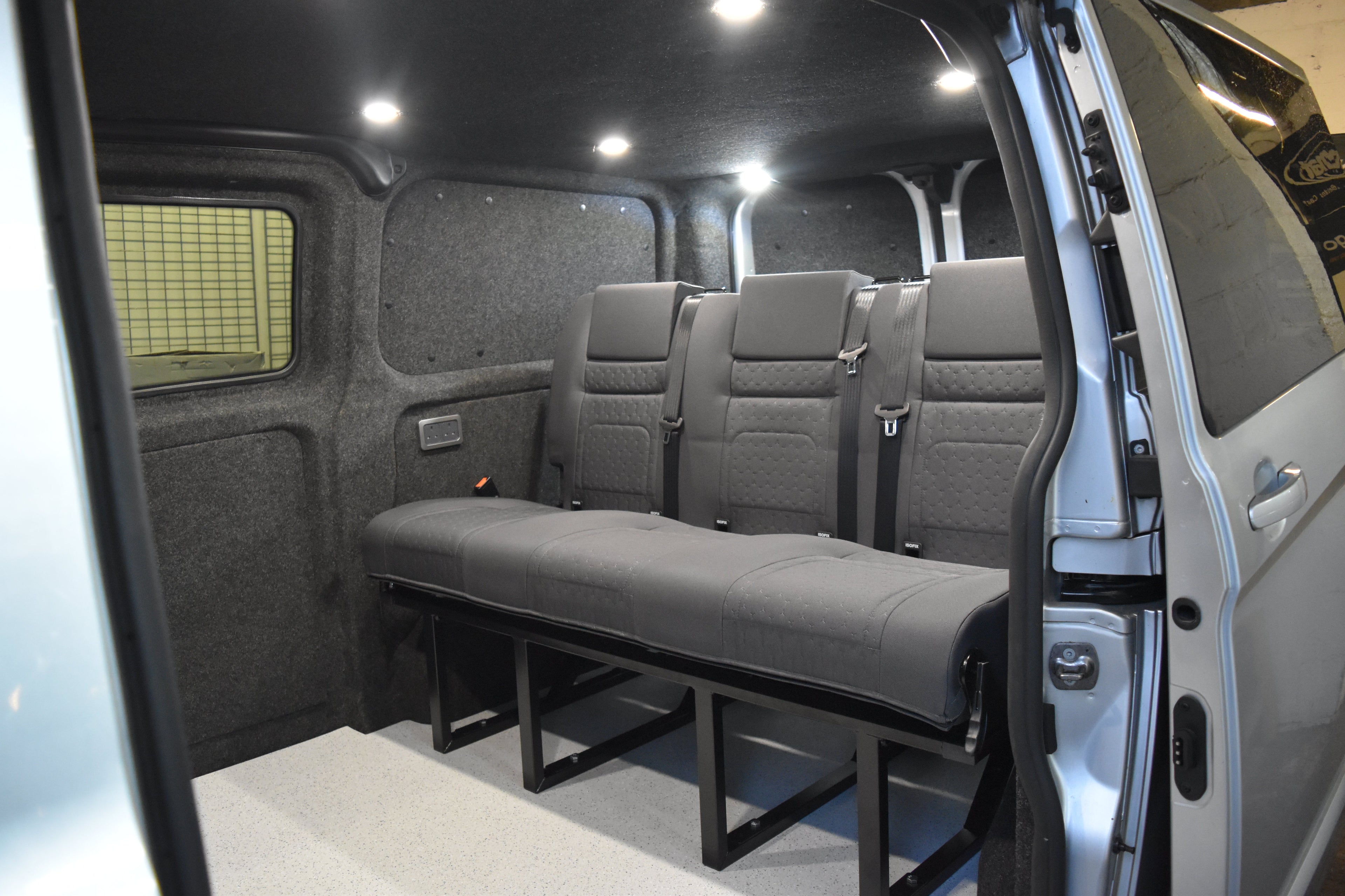 Mr and Mrs Warford's Transit Custom Day Van Build